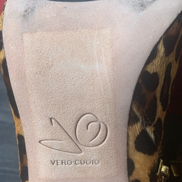 Joan Ollof
AERON LEOPARD HAIR CALF - Picture 6 of 11